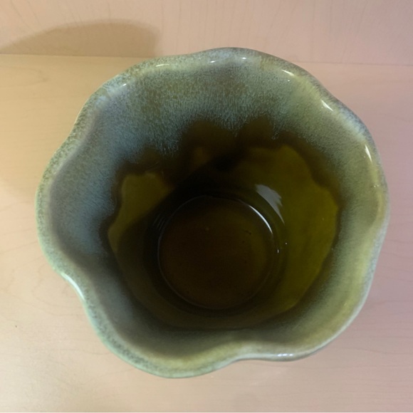 Unique Pair of Glazed Earthy Ceramic Planters - Vintage Tri-Footed Planters - Picture 11 of 14